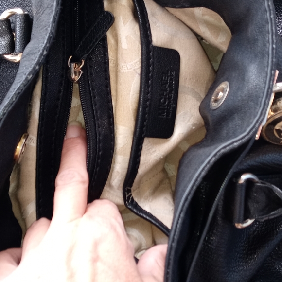 MK LEATHER PURSE/BAG/SATCHEL - Picture 11 of 15